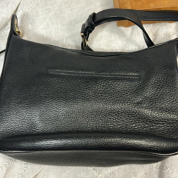 Michael Michael Kors pebbled leather with gold hardware crossbody shoulder bag - Picture 10 of 16